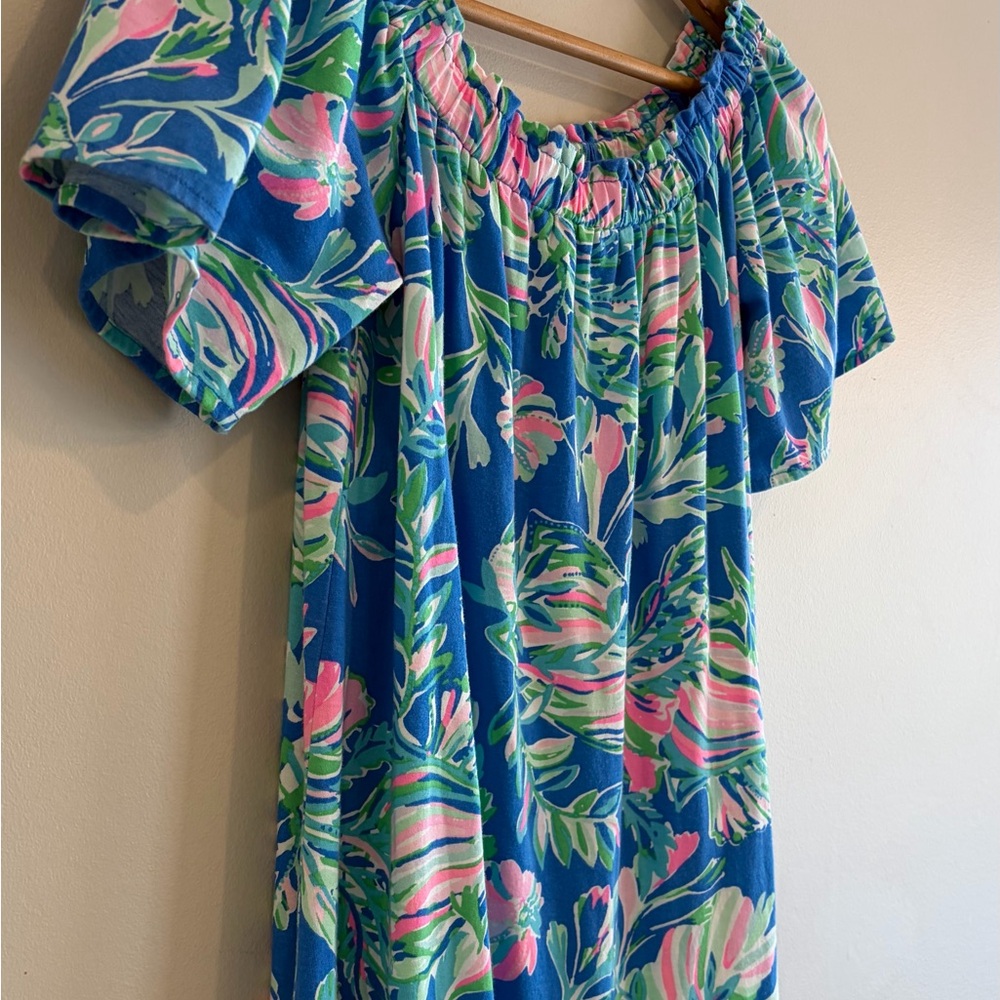Beautiful LILLY PULITZER Cotton lined dress. Vacation Ready! New Condition. MED.